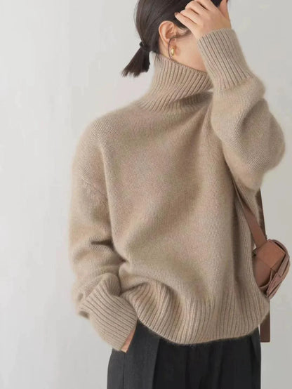 Ivy & Co. | Essential Turtleneck Pullover