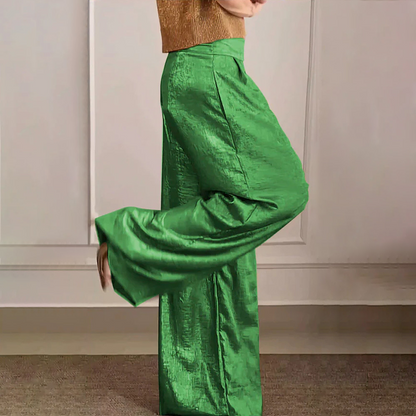 Ivy & Co. | Comfy Pants with a FREE Golden Top